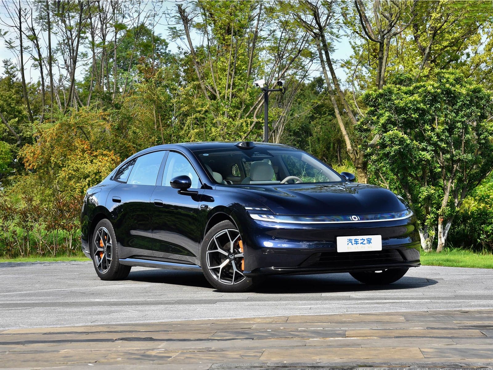 Changan Qiyuan A06 EREV — 真实照片 3