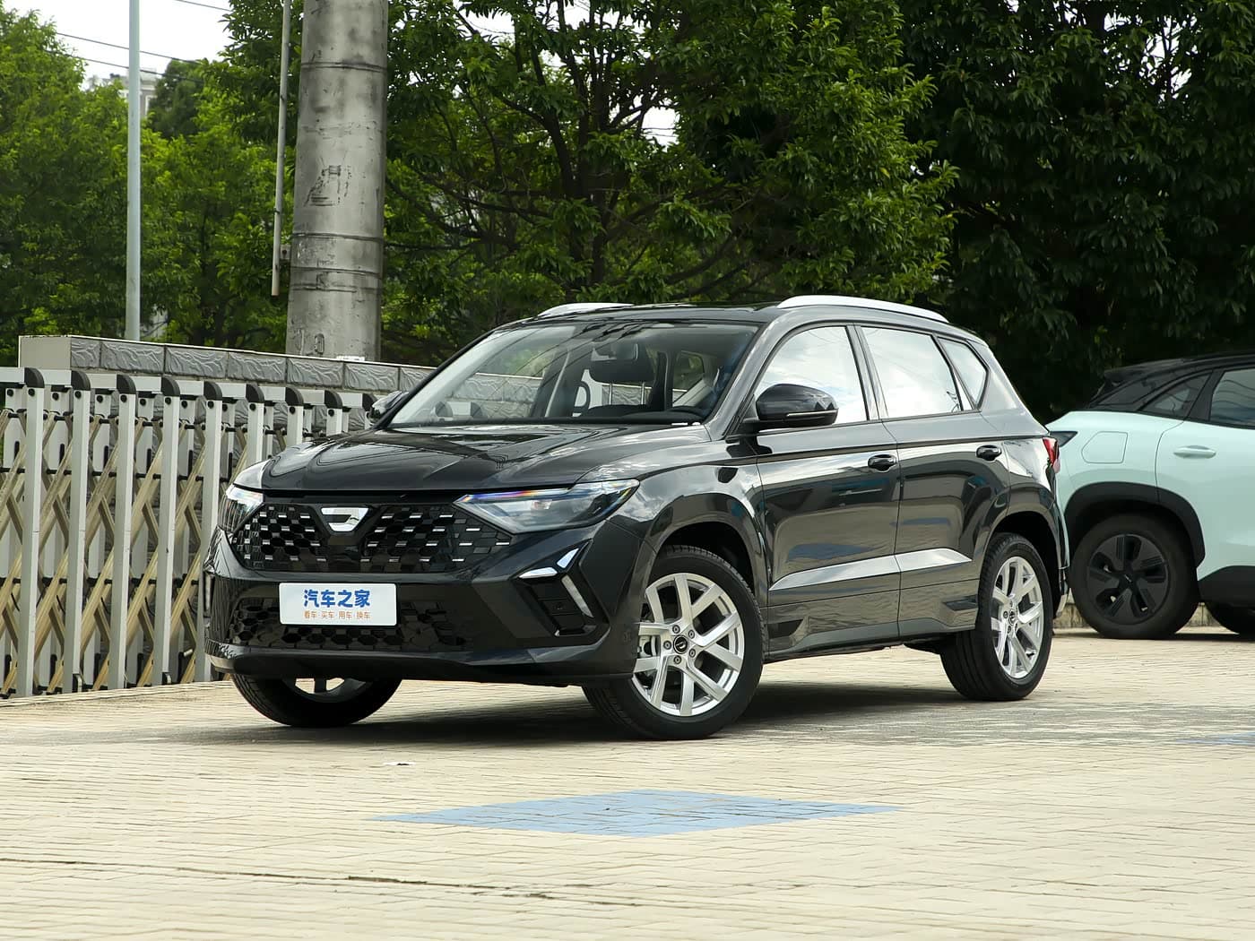 Jetta VS5 — 真实照片 1