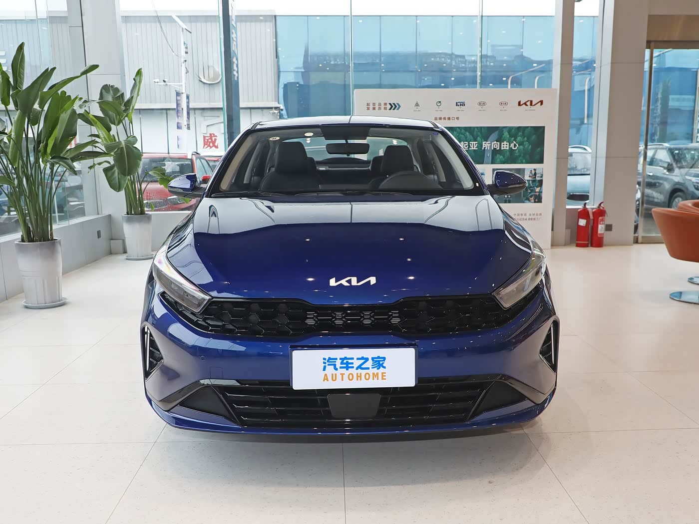 Kia K3 — 真实照片 2