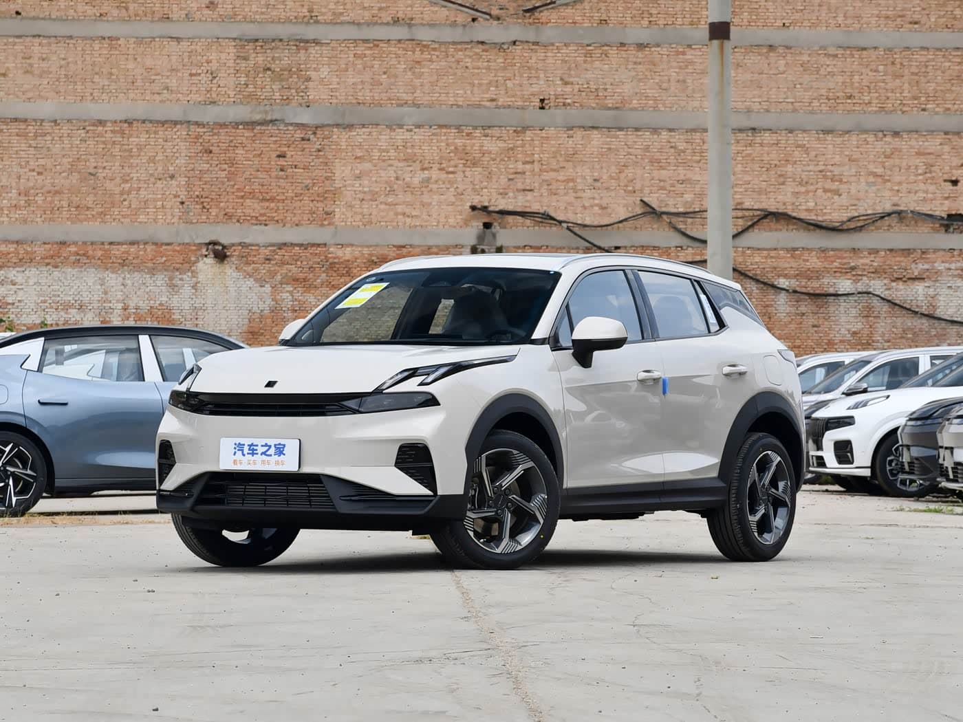 Lynk & Co 06 — 从中国一价全包进口,Veselov Auto