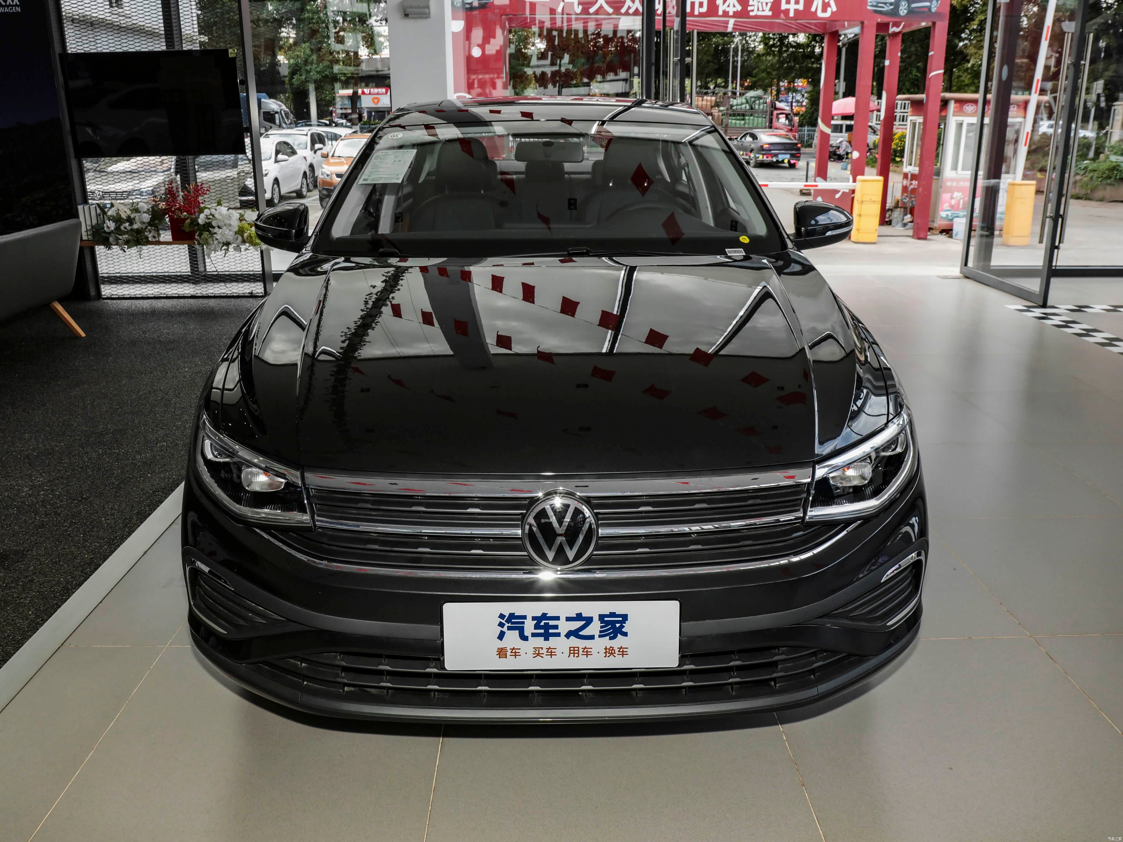 Volkswagen Bora — 真实照片 2
