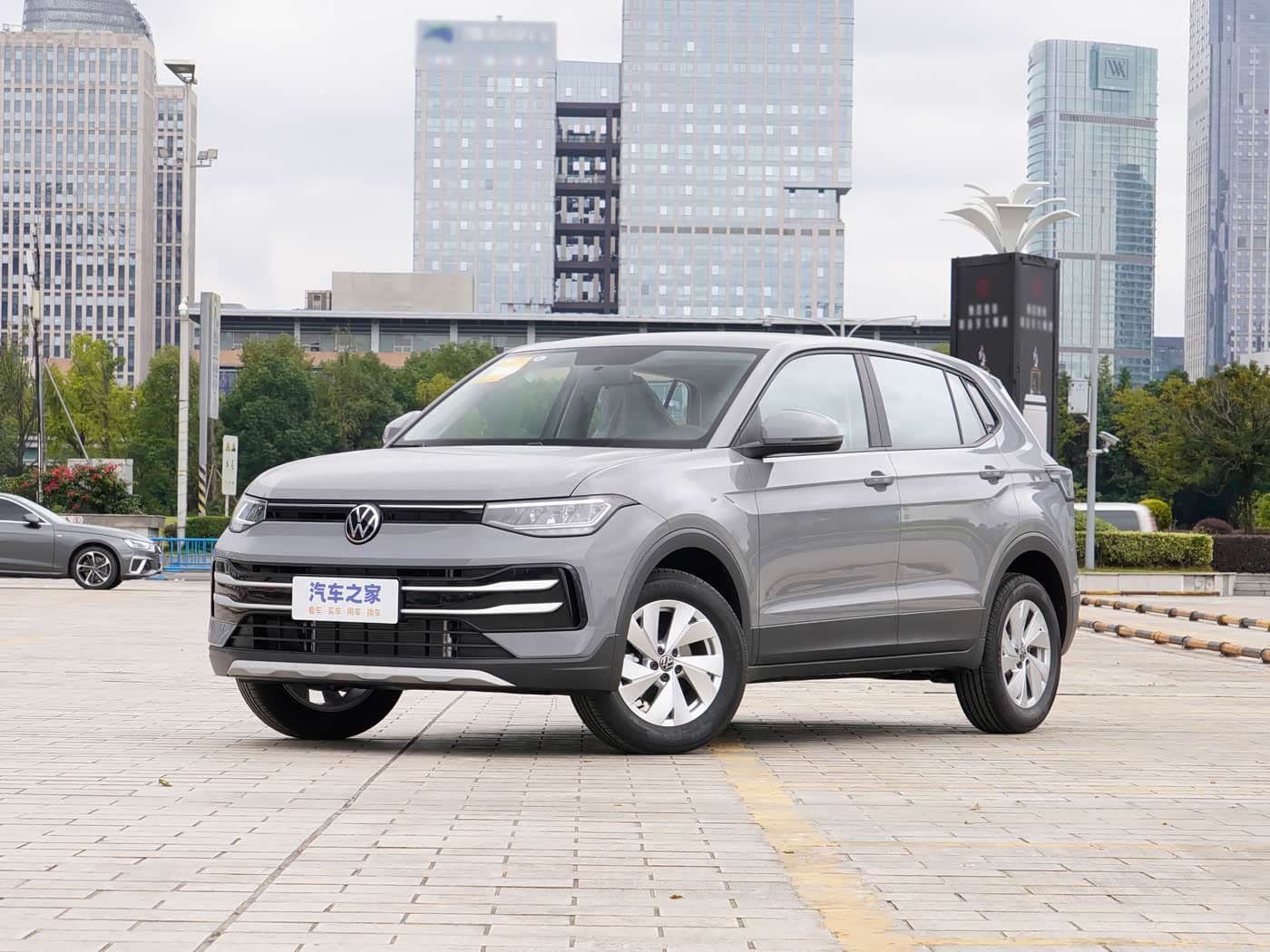 Volkswagen Tharu — 真实照片 1